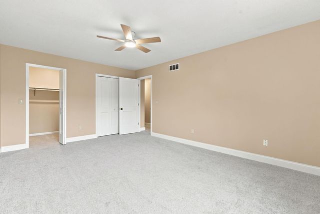1770 Donegal Drive 10, Woodbury, MN 55125
