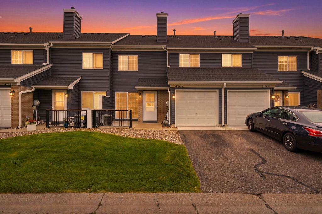 1770 Donegal Drive 10, Woodbury, MN 55125 — photo 2