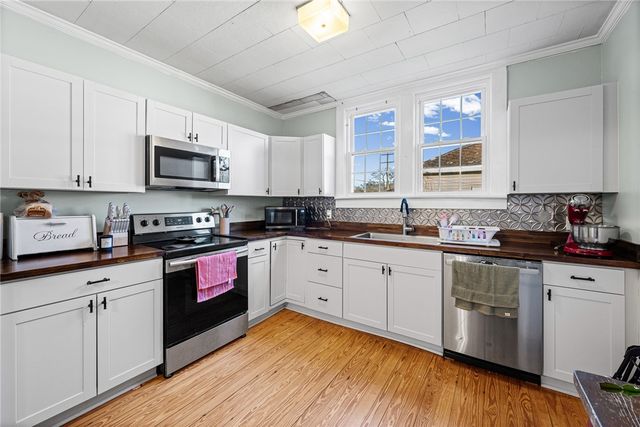 38 N Greenwood Avenue, Ware Shoals, SC 29692