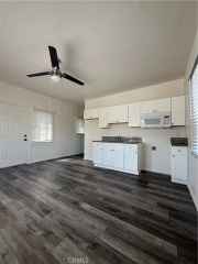 1085 Hoffman Avenue 15, Long Beach, CA 90813