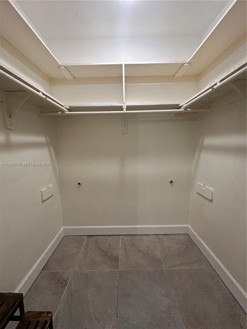 349 Mahogany Dr, Key Largo, FL 33037