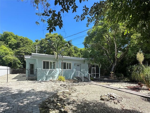 349 Mahogany Dr, Key Largo, FL 33037
