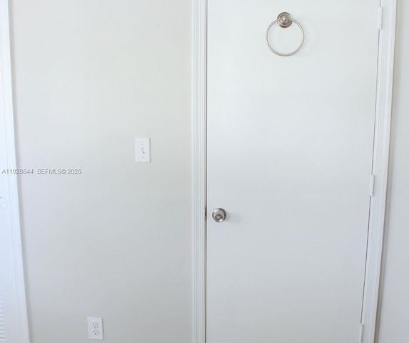 5709 NW 64th Way, Tamarac, FL 33321