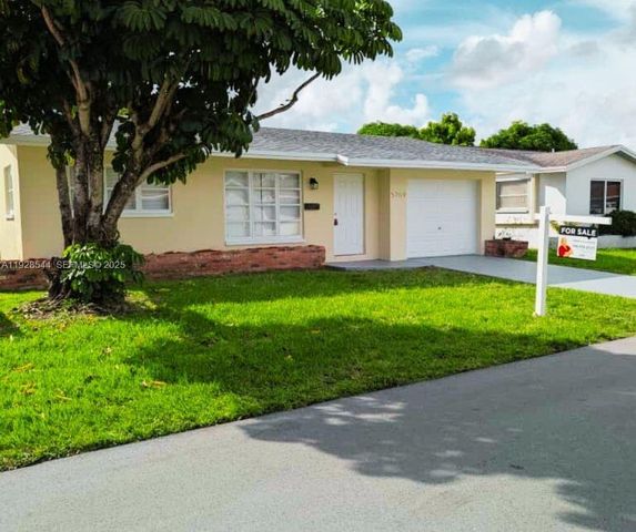 5709 NW 64th Way, Tamarac, FL 33321