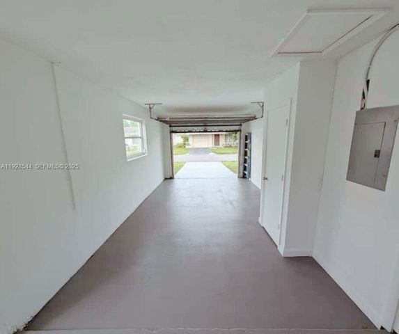 5709 NW 64th Way, Tamarac, FL 33321