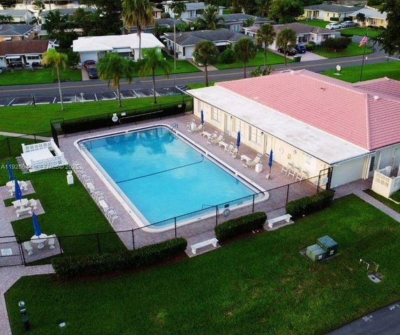 5709 NW 64th Way, Tamarac, FL 33321