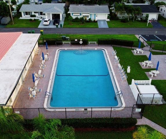 5709 NW 64th Way, Tamarac, FL 33321