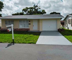 5709 NW 64th Way, Tamarac, FL 33321
