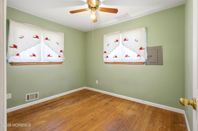84 Lakeland Drive, Brick, NJ 08723