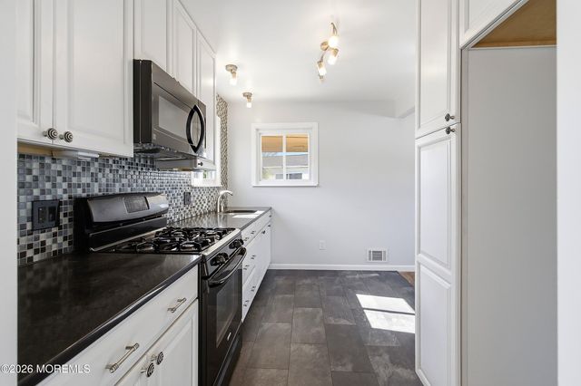 84 Lakeland Drive, Brick, NJ 08723