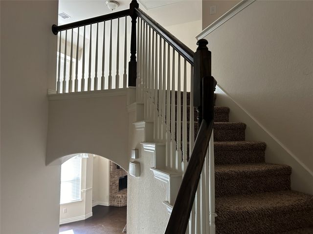12045 Walden Wood Drive, Fort Worth, TX 76244