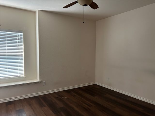 12045 Walden Wood Drive, Fort Worth, TX 76244