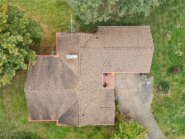 5375 Hillview Circle NW, Canton, OH 44718