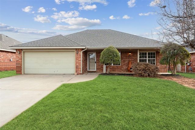 705 McConnell Drive, Yukon, OK 73099