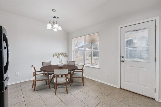 705 McConnell Drive, Yukon, OK 73099