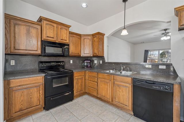 705 McConnell Drive, Yukon, OK 73099