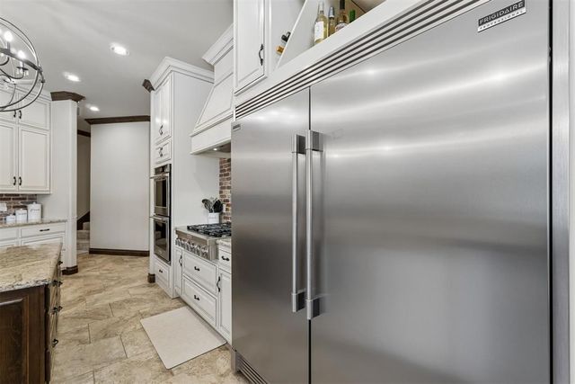 15708 Laguna Drive, Edmond, OK 73013