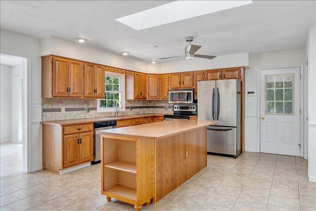 3222 Lakewood Forest RD, Moneta, VA 24121