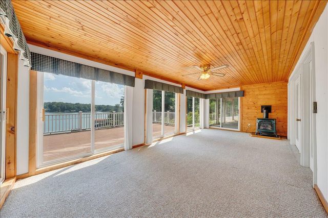 3222 Lakewood Forest RD, Moneta, VA 24121