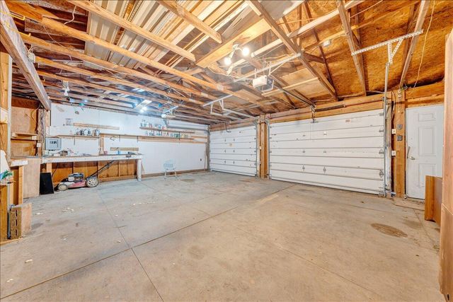 3222 Lakewood Forest RD, Moneta, VA 24121