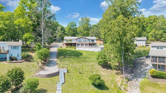 3222 Lakewood Forest RD, Moneta, VA 24121