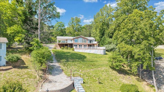 3222 Lakewood Forest RD, Moneta, VA 24121