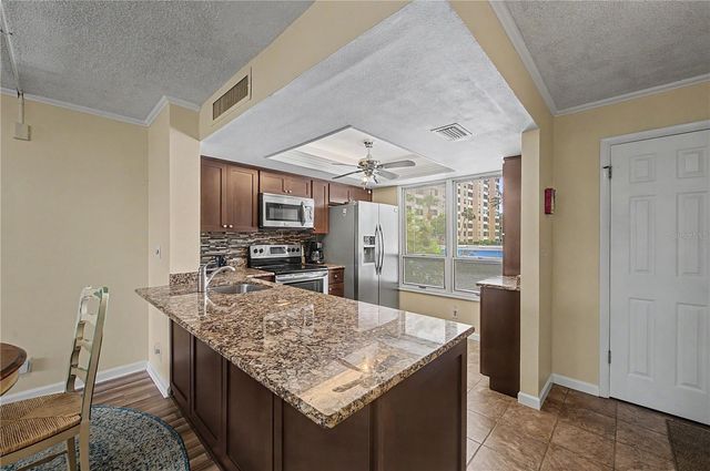 2620 COVE CAY DRIVE 207, Clearwater, FL 33760