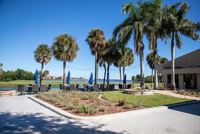 2620 COVE CAY DRIVE 207, Clearwater, FL 33760