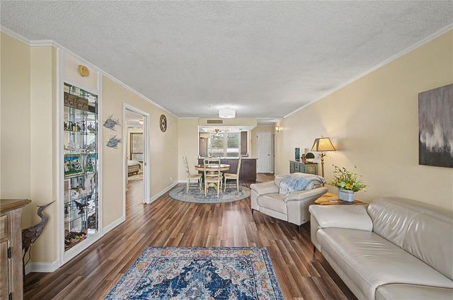 2620 COVE CAY DRIVE 207, Clearwater, FL 33760