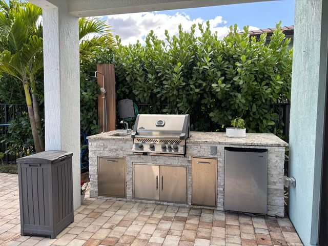 4834 Sand Dollar Drive, The Acreage, FL 33470