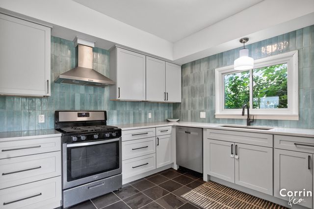 1448 Widdicomb Avenue NW, Grand Rapids, MI 49504