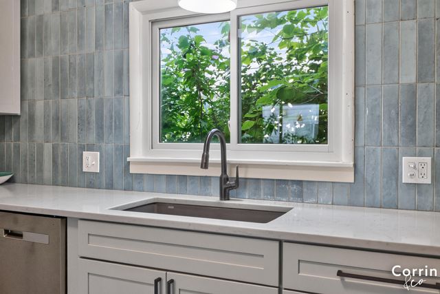 1448 Widdicomb Avenue NW, Grand Rapids, MI 49504