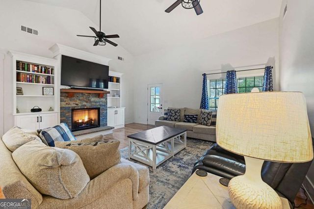 642 Johnson Road, Oxford, GA 30054