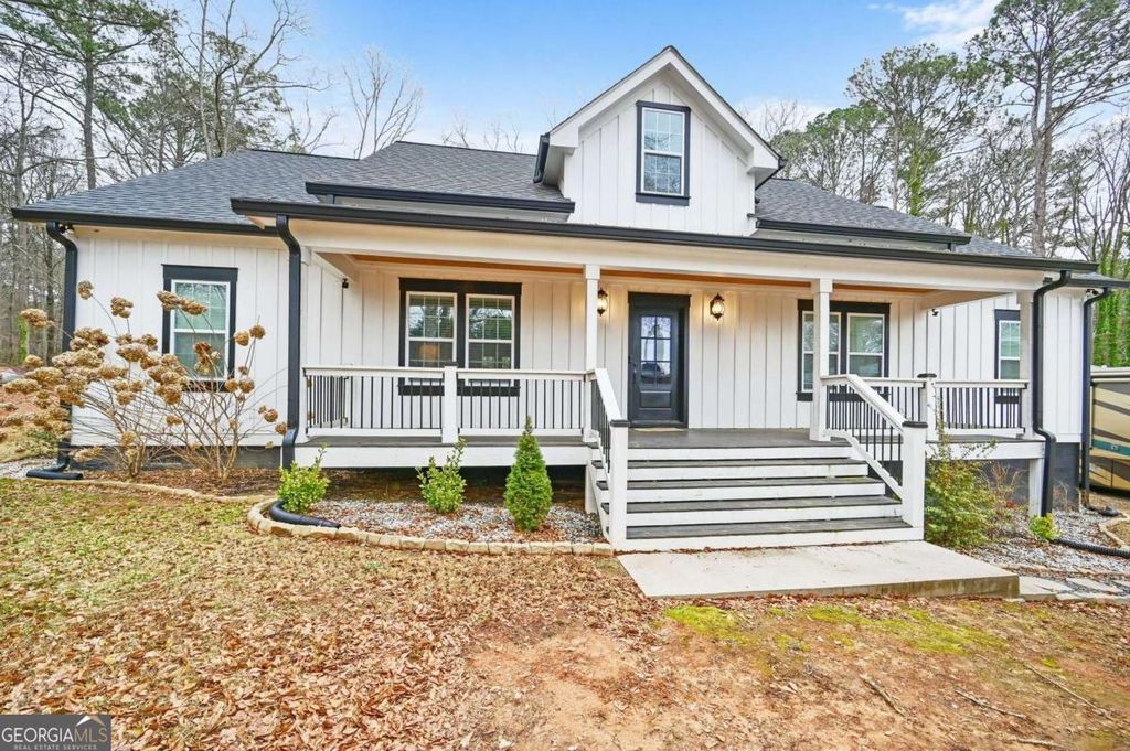 642 Johnson Road, Oxford, GA 30054