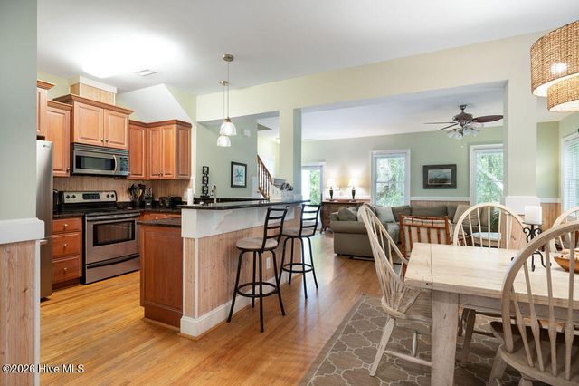 4 Poormans Pepper Trail, Bald Head Island, NC 28461