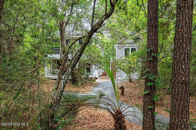 4 Poormans Pepper Trail, Bald Head Island, NC 28461