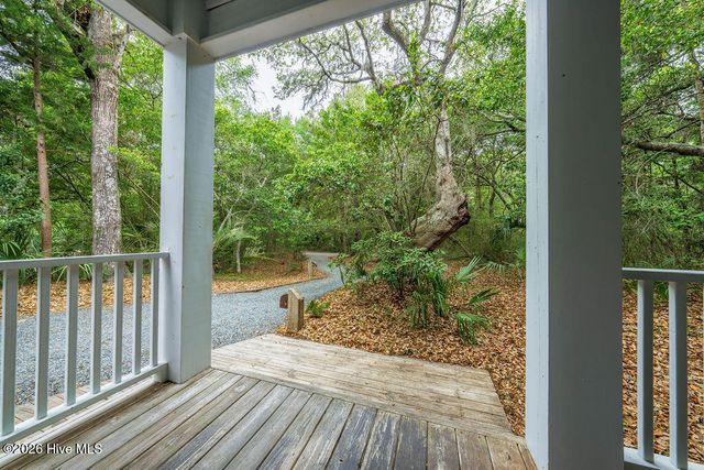4 Poormans Pepper Trail, Bald Head Island, NC 28461