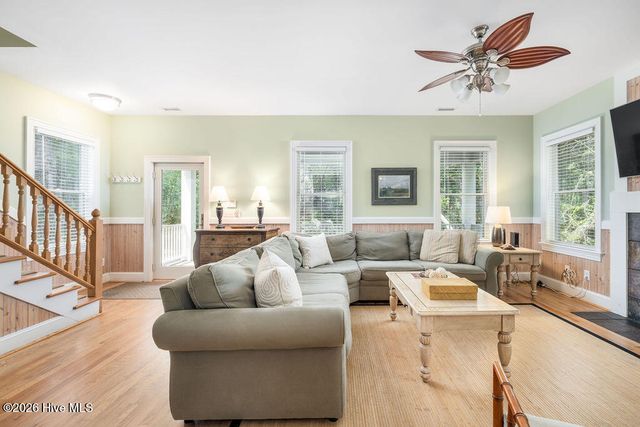 4 Poormans Pepper Trail, Bald Head Island, NC 28461