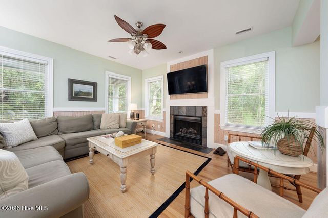 4 Poormans Pepper Trail, Bald Head Island, NC 28461