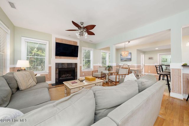 4 Poormans Pepper Trail, Bald Head Island, NC 28461