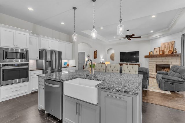 1014 Rennard Street, Caddo Mills, TX 75135