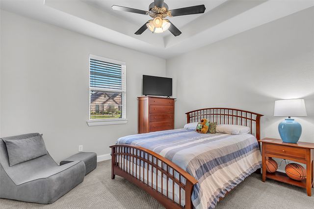 1014 Rennard Street, Caddo Mills, TX 75135