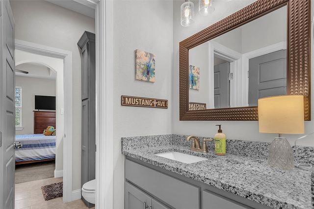 1014 Rennard Street, Caddo Mills, TX 75135