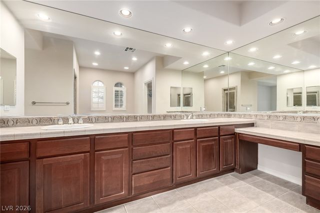 11849 Waterford Castle Court, Las Vegas, NV 89141