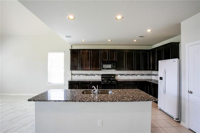 8049 Arezzo DR, Round Rock, TX 78665