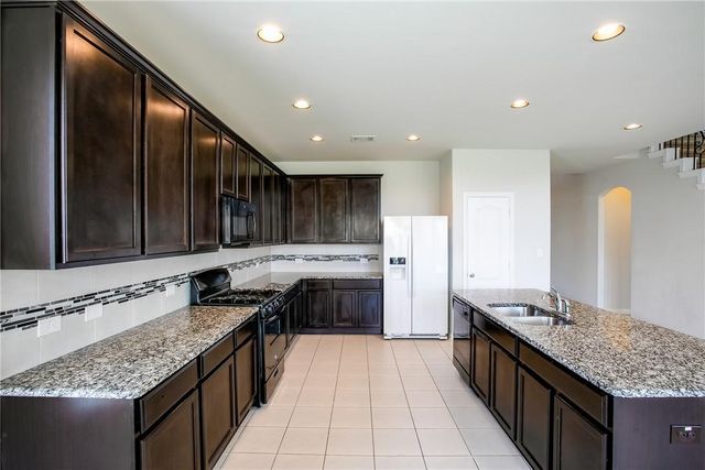 8049 Arezzo DR, Round Rock, TX 78665