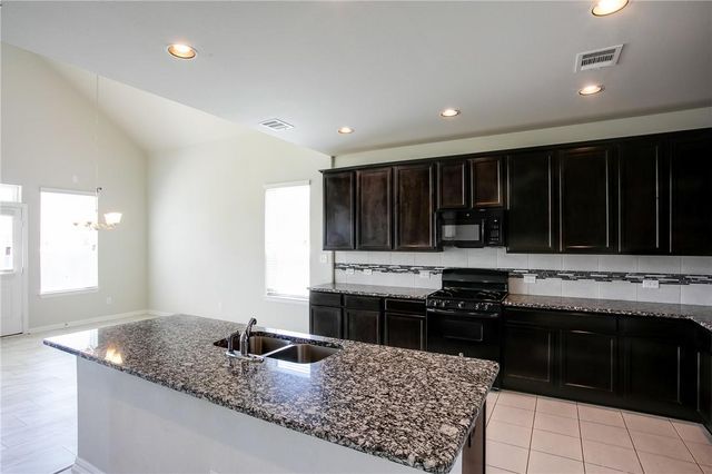 8049 Arezzo DR, Round Rock, TX 78665