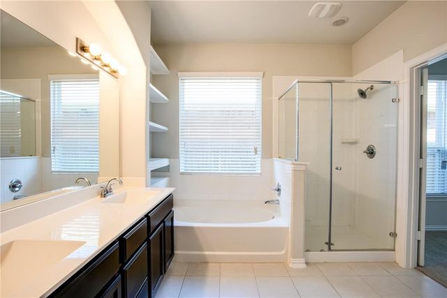 8049 Arezzo DR, Round Rock, TX 78665