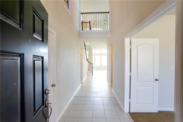 8049 Arezzo DR, Round Rock, TX 78665