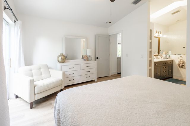73 ADMIRALS Court, Palm Beach Gardens, FL 33418